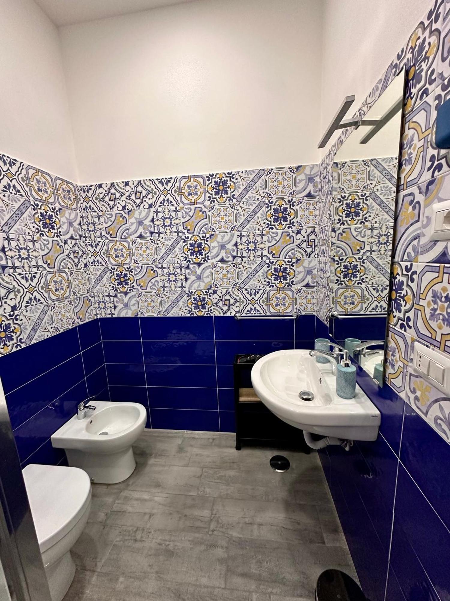 B&B I Tre Santi Napoli Eksteriør bilde